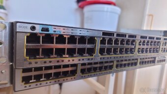 Switch Cisco  catalyst 3750x vč. Network module - 2