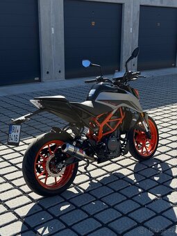 KTM DUKE 390  2023 - 2