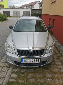 Škoda octavia 2 combi 1.6 TDI 77kW - 2