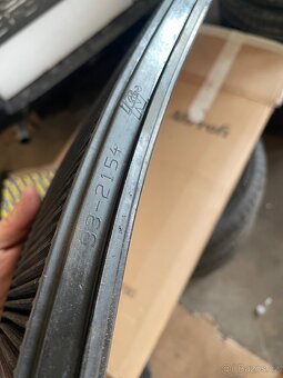 Sportovní vzduchový filtr KN Subaru Impreza - 2
