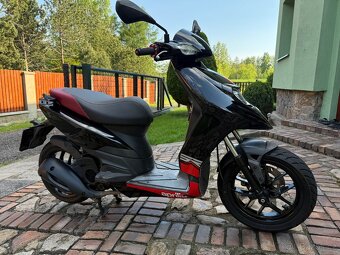 Aprilia sr125 - 2