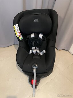 Autosedačka otočná Britax römer - 2