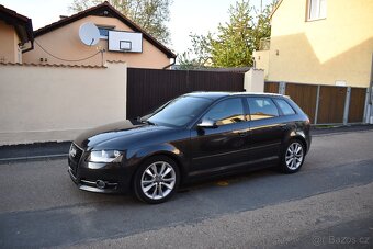 AUDI A3 QUATTRO 2.O TDI 103 kw r.2011 - 2