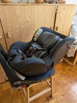 Britax Römer Dualfix i-Size 2019 - 2