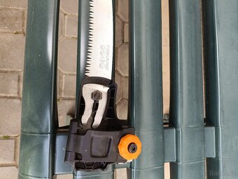 Fiskars Power UPX86-nuzky na vetve - 2