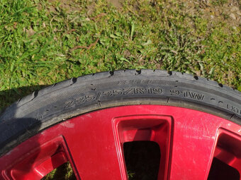 ALU kola sada 5x112 R19 s letním pneu - 2