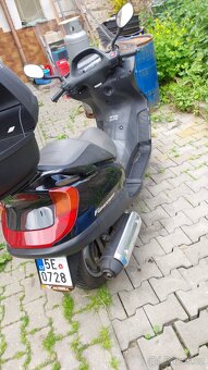 Honda foresight 250 ccm - 2