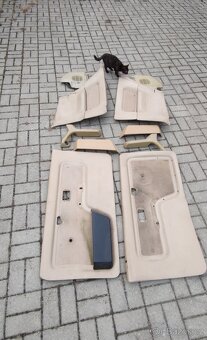 BMW e30 tapce coupé - 2