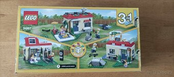 LEGO 31067 Prázdniny u bazénu z r. 2017 - 2