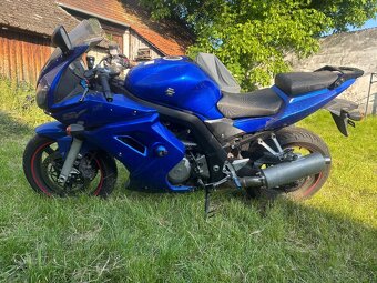 Rozprodam Suzuki SV 1000S typ T511 na nahradni dily - 2