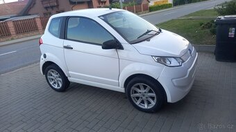 Prodám mini autíčko vedený jako motocikl - 2