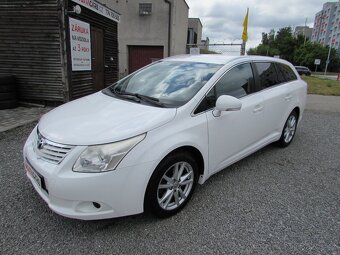 Toyota Avensis 1.6i 97kW kombi,2.majitel, serviska, nová STK - 2