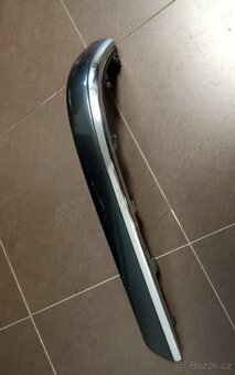 Lišty zadního nárazníku - 2
