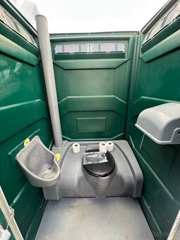 Mobilní toaleta - wc - 2