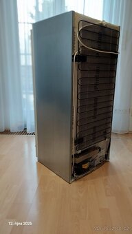 Vestavná lednice Siemens - 2