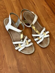 Páskové dámské boty - 2