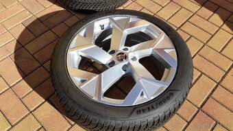 ALU kola ŠKODA / VOLKSWAGEN 5x112 R18 zimní pneu 235/45/18 - 2