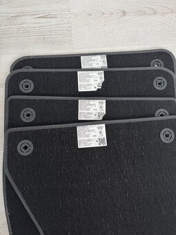 AUDI A4 (B9/8W) koberečky orig. - 2