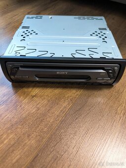 Autorádio Sony na CD - 2