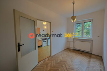 Prodej bytu 3+1, 86 m2, garáž, zahrada, Uherský Brod - 2