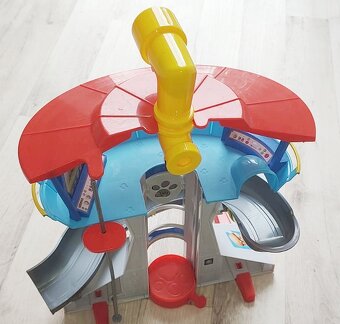 Paw Patrol original VĚŽ Tlapková Patrola, výtahy, dalekohled - 2