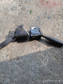 Páčka  pod volant Citroen , Peugeot. - 2