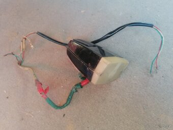 Predné svetlo na Babetta 207 - 2