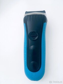 Pánský holicí strojek Braun Series 3 3040s - TOP STAV - 2