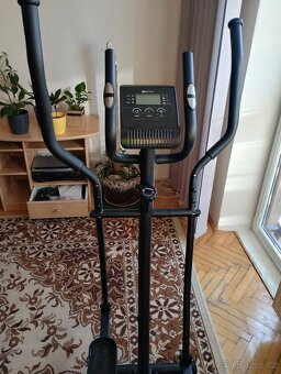 Eliptický trenažér HS-003C Focus - 2