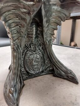 Alien Warrior Legendary Scale Bust Sideshow - 2