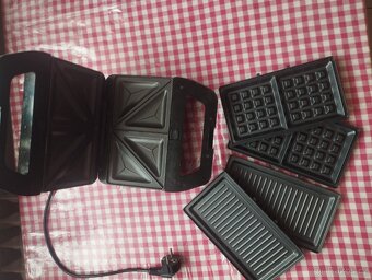 ELEKTRICKÝ GRIL 3 v 1 BERLINGER HAUS - 2