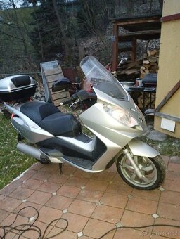Prodám skútr SATELIS 125 - 2