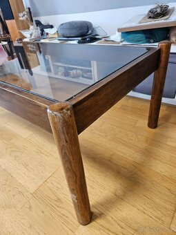 Konferenční stolek - 2