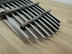 Žralok - mřížka - 2