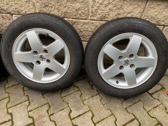Peugeot 207, 15” - 2