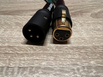 XLR KABELY FURUTECH FA220 (kopie) - 2