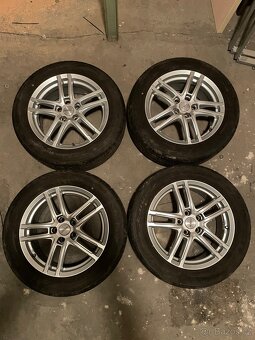 Alu kola 225/55 R17 Sada - 2