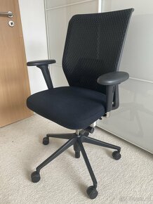 Kancelářská židle - Vitra ID Mesh PC 25000,- ZÁNOVNÍ - 2