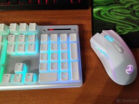 Bezdrátová klávesnice a myš - bílá - 2
