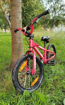 Kolo Specialized Hotrock 16 červené - 2