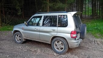 Pajero Pinin - 2