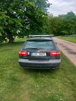 Volvo V40 2.0i 100kw - 2