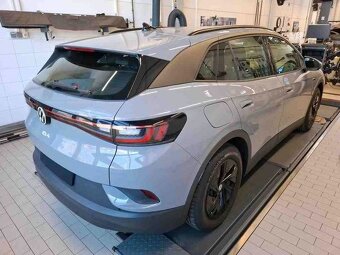 Volkswagen ID.4 Pure 2022/100kw/baterie 55kwh/LED/ 300 km - 2