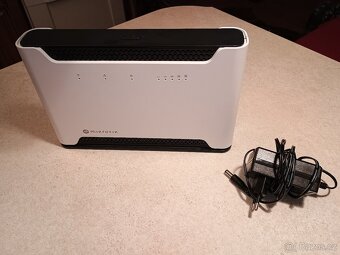 Mikrotik Chateau LTE12 router vč. Mobil sítí 5G - 2