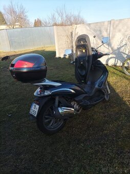 Piaggio Beverly 300 - 2