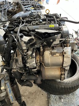 Golf 7 motor 1.6 TDi typ-CLHC a převodovka - 2