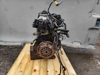 Motor Fiat Punto II 1.2 44kw - 188A4000 - 2