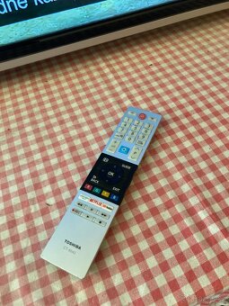 4K UHD LED Smart Televize Toshiba 55UL2A63DG - 139 cm - Wifi - 2