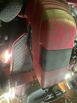 Zahradní traktor COUNTAX - 2