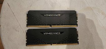 Corsair 64GB KIT DDR4 3600 MT/s CL18 Vengeance RGB RS - 2